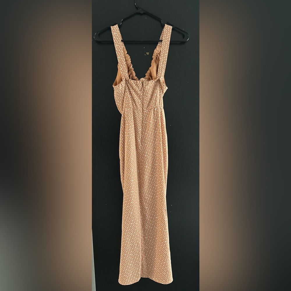 Abercrombie & Fitch Peach and White Patterned Milkmaid style dress - Picture 2 of 3
